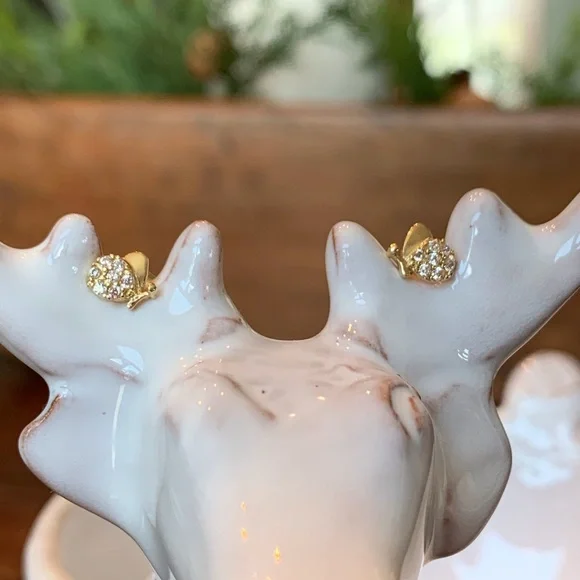 14KYG Butterflies In Flight CZ Stud Earrings - Picture 3 of 9